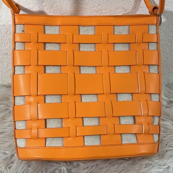 A NEW DAY Orange Basket Weave Woven Bucket Bag/Purse Shoulder Crossbody NEW - Picture 3 of 16
